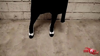 As Experiências Bdsm Do Escravo Corno C3 Continuam - Parte 4: Suco De Estranho