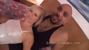 Amatööri Blondi Gets Perseestä Mukaan A Iso Musta Penis